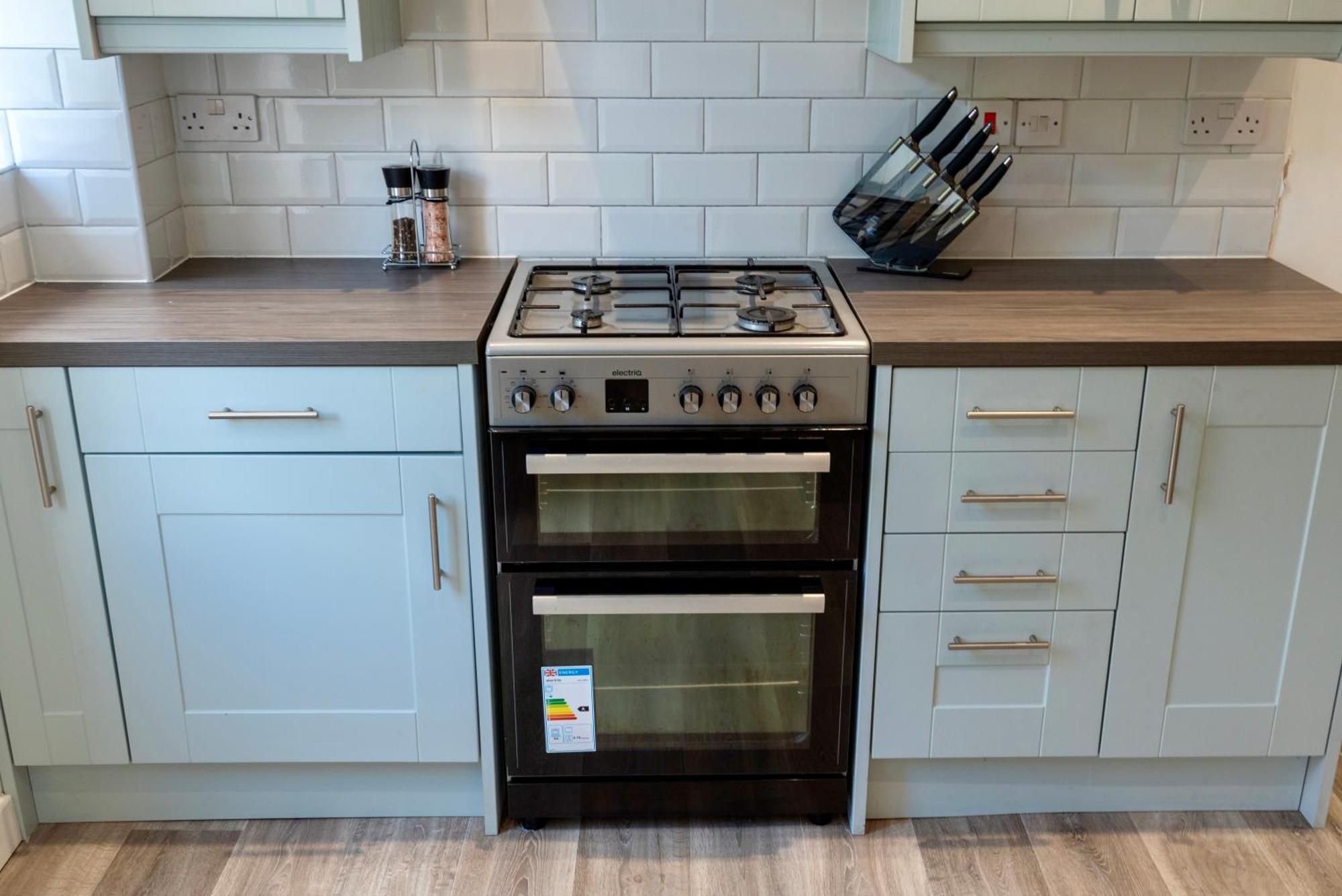 Single Room In Brand New 5 Bedroom Home BW Room 2 Solihull Eksteriør bilde